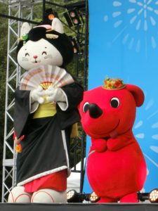 向嶋言問姐さん