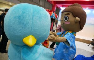 花笠マハエ・マハ朗
