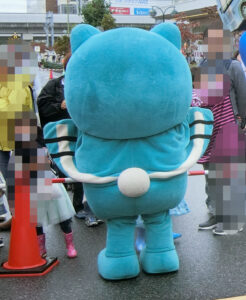 やっち