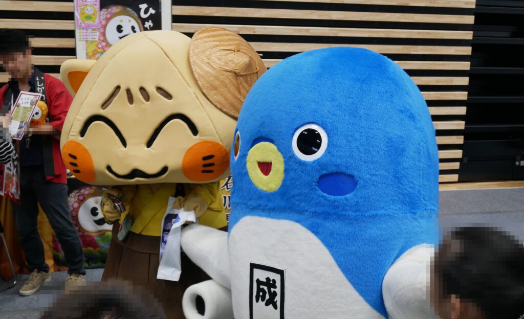 にゃかつがわ君