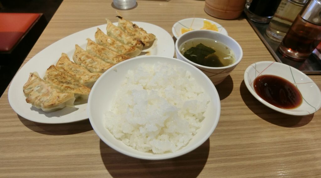 宇都宮餃子館