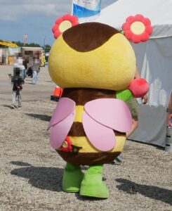 ブンブン