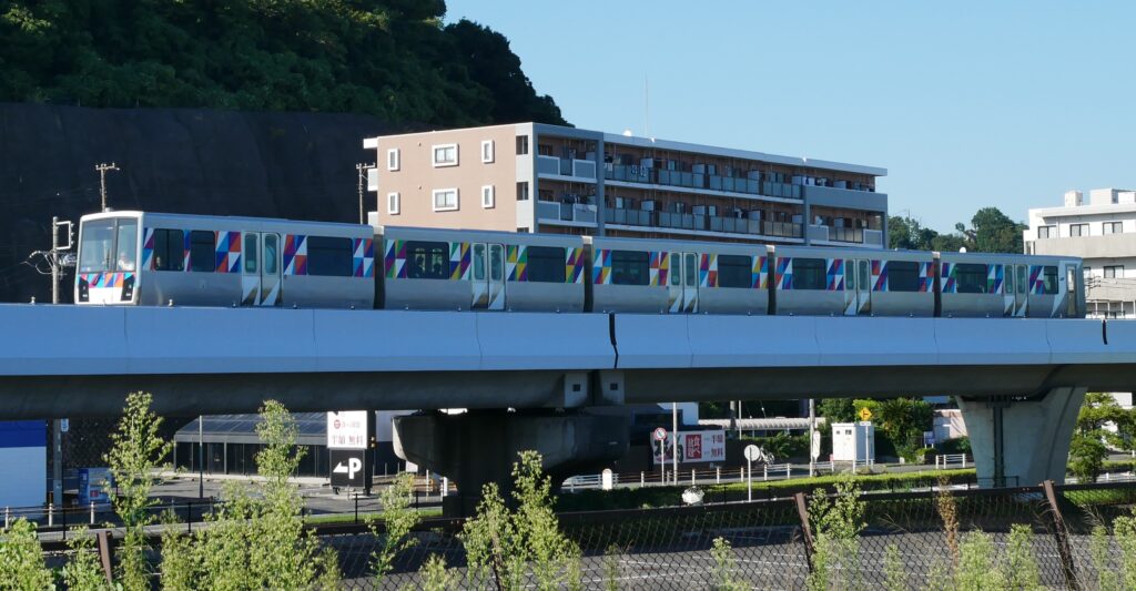 横浜シーサイドライン