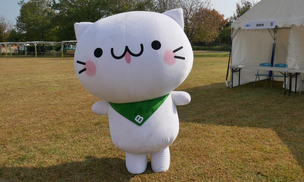 べるーにゃ
