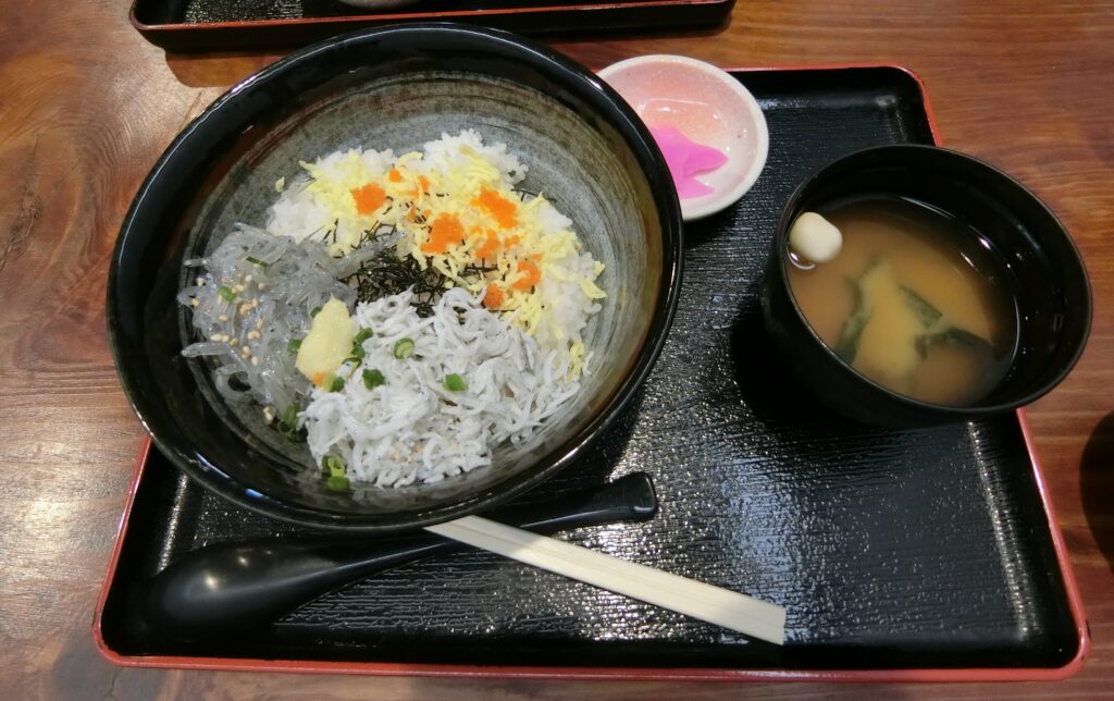 しらす